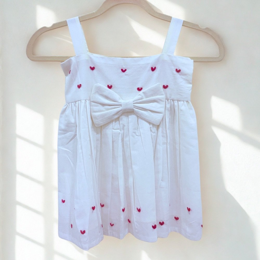 untitled (1000 x 1000 px) (1)